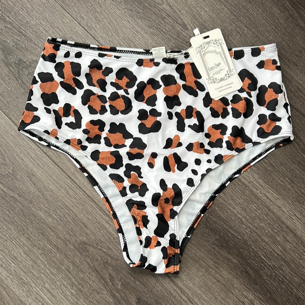 2/$10 NWT bikini bottoms leopard cheetah high waisted L